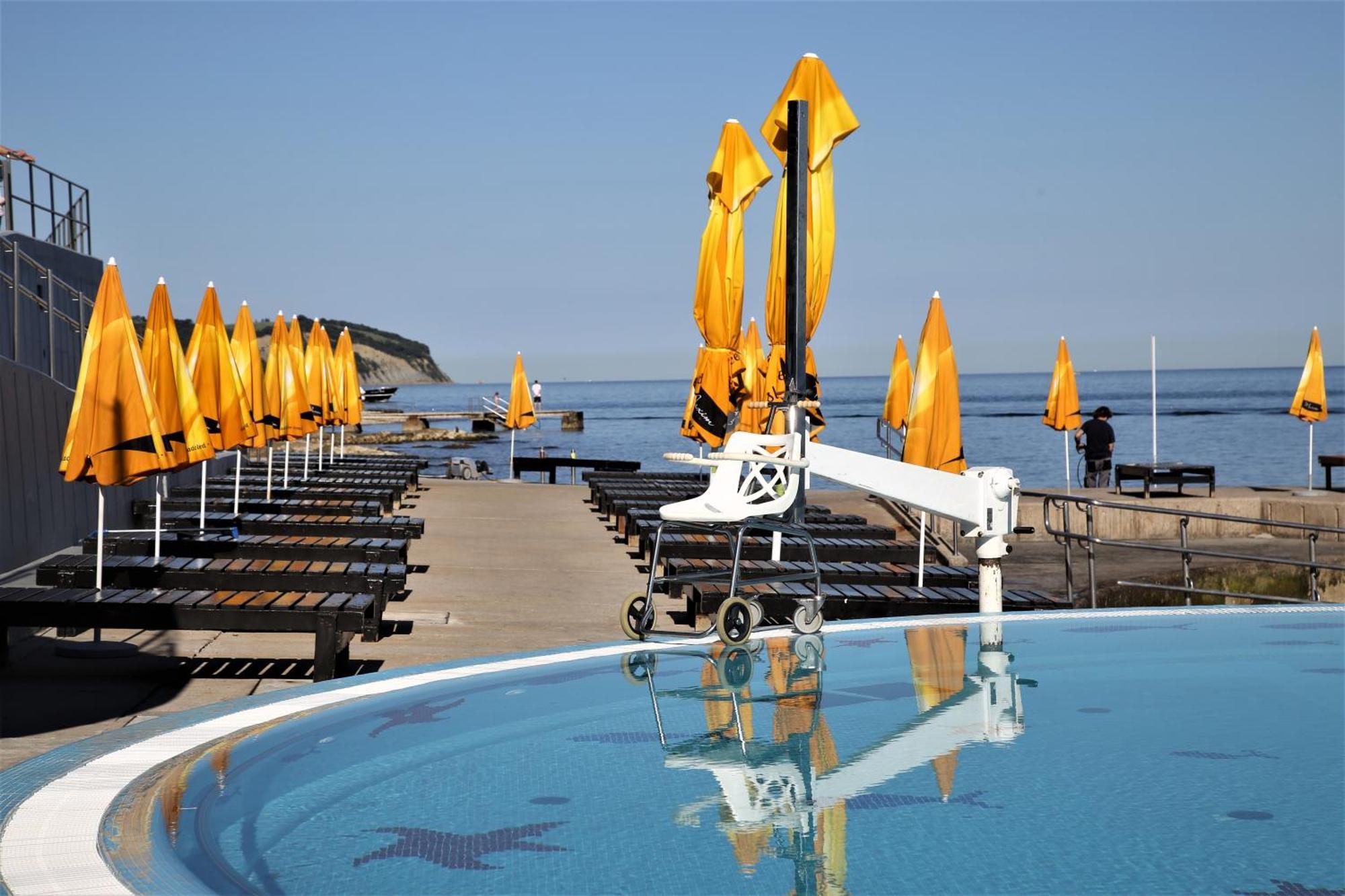Floramare Health Resort Изола Екстериор снимка