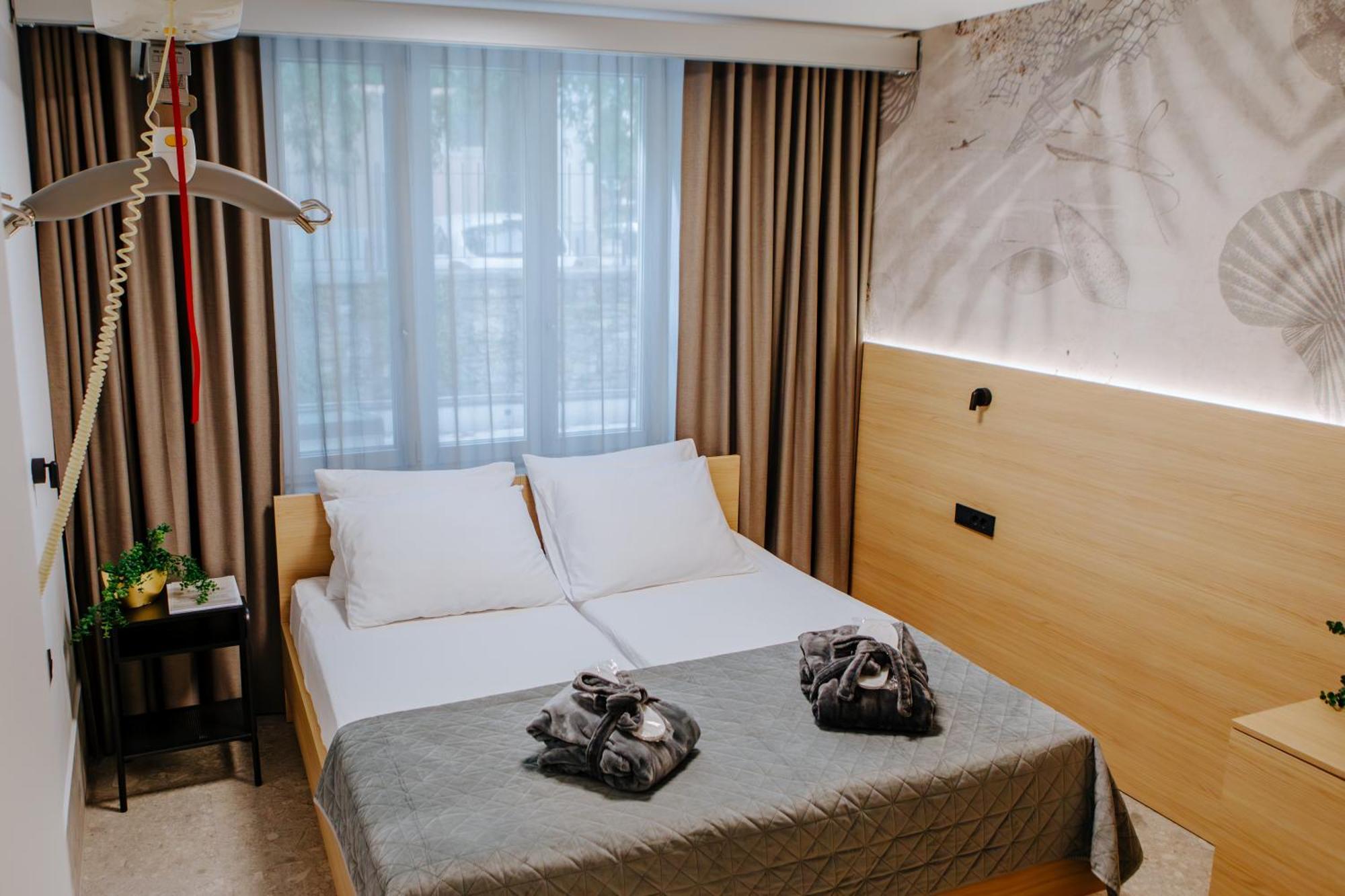 Floramare Health Resort Изола Екстериор снимка